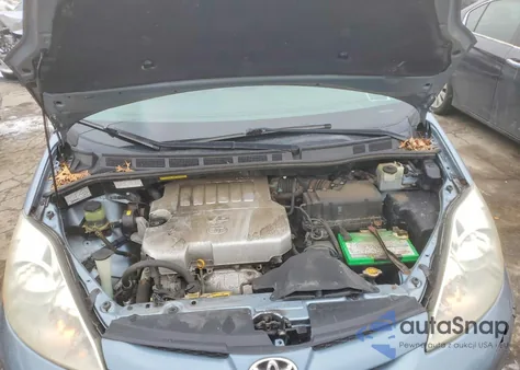 2010 Toyota Sienna Ce from USA, damaged, VIN 5TDKK4CCXAS313216